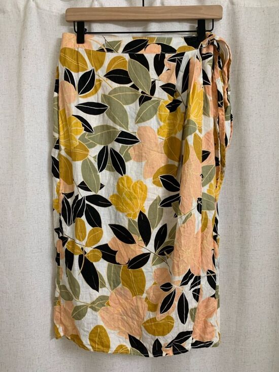 Rachel Zoe Dresses & Skirts - Rachel Zoe 100% Linen Leaf Print Wrap Skirt Yellow Peach Black Midi Small
